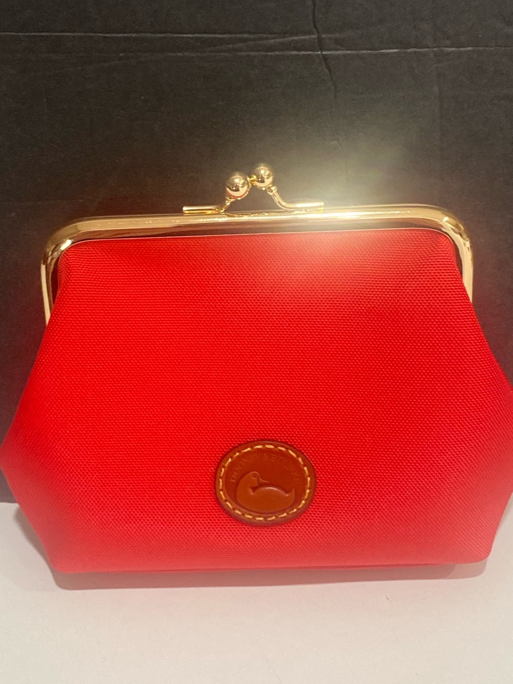 NWOT Dooney & Bourke Red Canvas Kiss Lock Coin Purse Framed Wallet Duck Patch